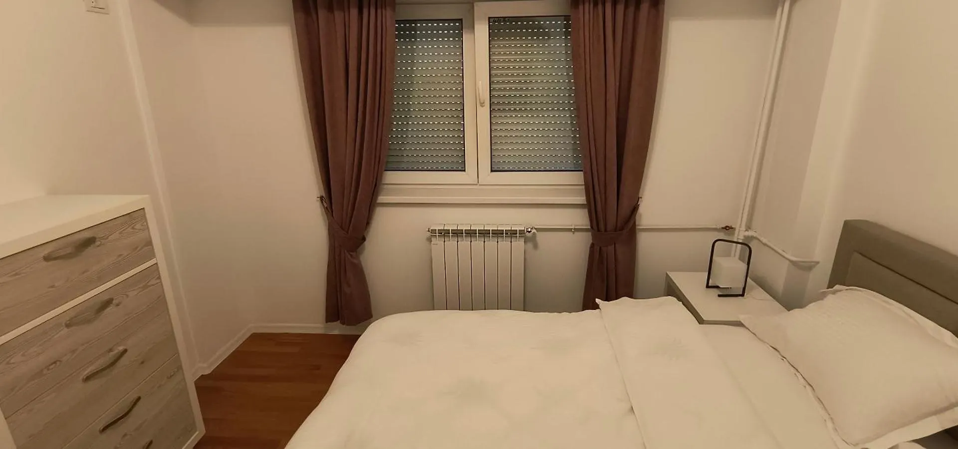 Luxury Intercontinental 4 Bedrooms Old City Brand New Apartment Bucharest Romania