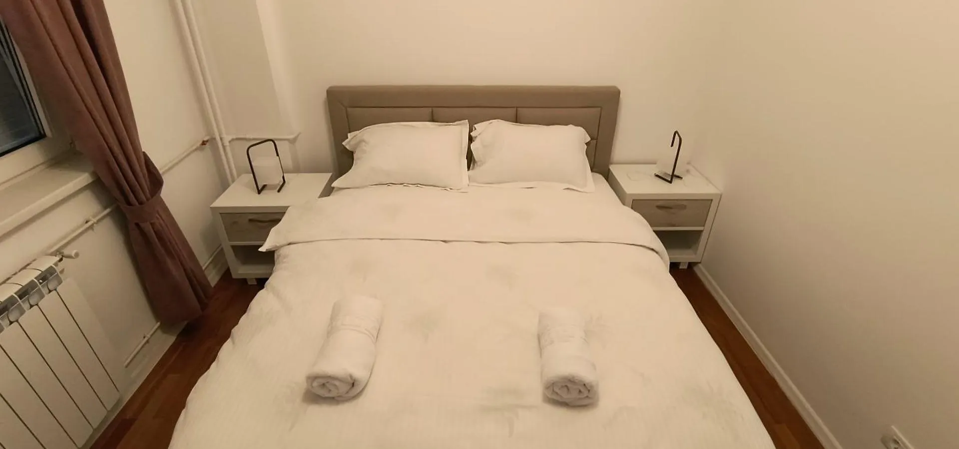 Luxury Intercontinental 4 Bedrooms Old City Brand New Apartment Bucharest Romania